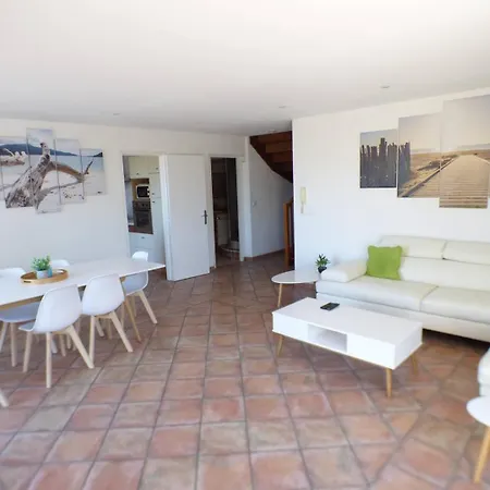 Terrasse Pleine Vue Mer, 4 Chambres, Climatisation, Boulodrome, Villa *