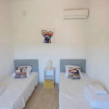 Villa Terrasse Pleine Vue Mer, 4 Chambres, Climatisation, Boulodrome, La Seyne-sur-Mer